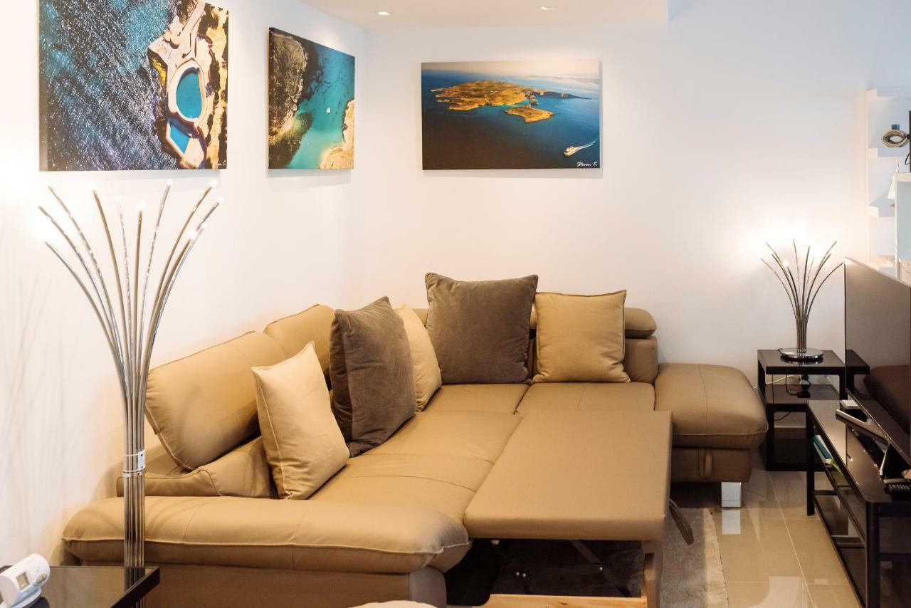 Apartmán Luxury Flat 8 Near Metro Bukurešť Exteriér fotografie