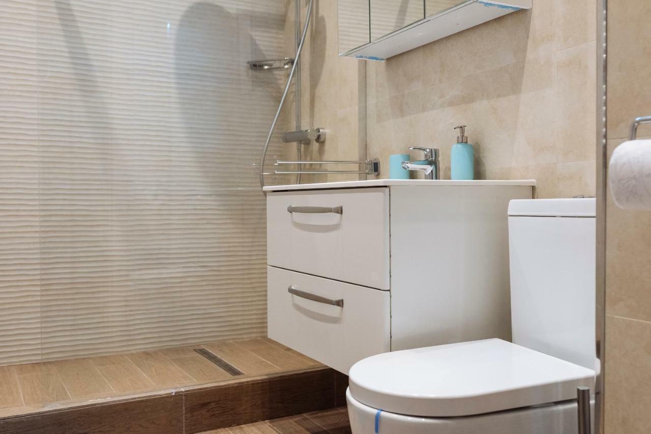 Apartmán Luxury Flat 8 Near Metro Bukurešť Exteriér fotografie