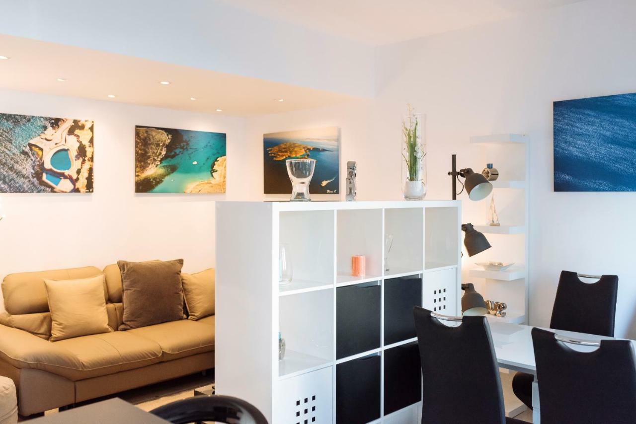 Apartmán Luxury Flat 8 Near Metro Bukurešť Exteriér fotografie