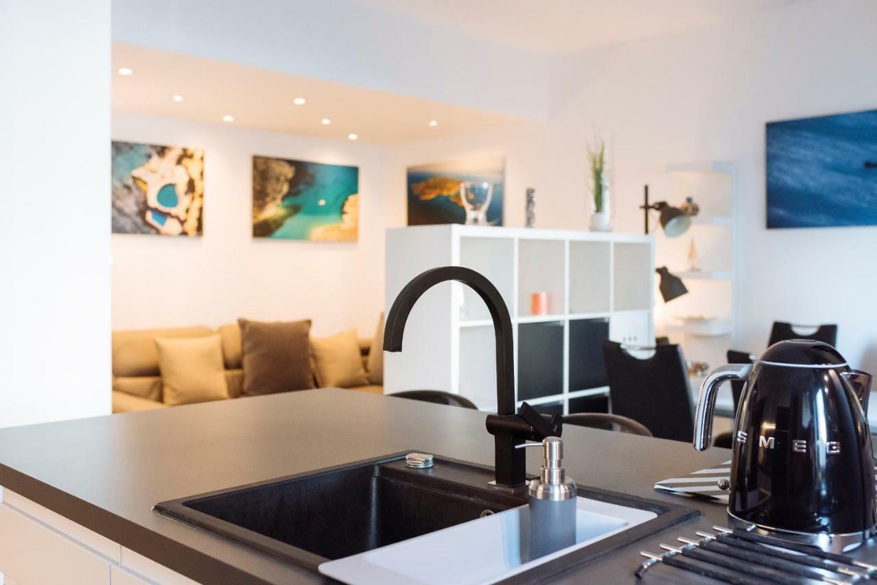 Apartmán Luxury Flat 8 Near Metro Bukurešť Exteriér fotografie